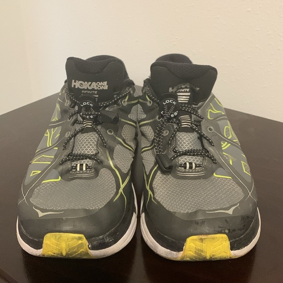 Hoka One One Men’s Infinite Running Shoe - Picture 2 of 3